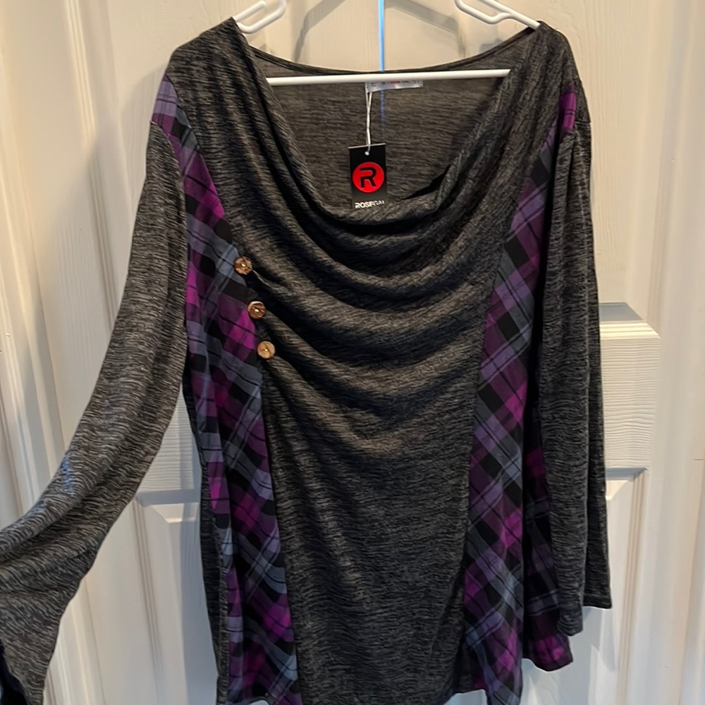 NWT ROSEGAL plaid top